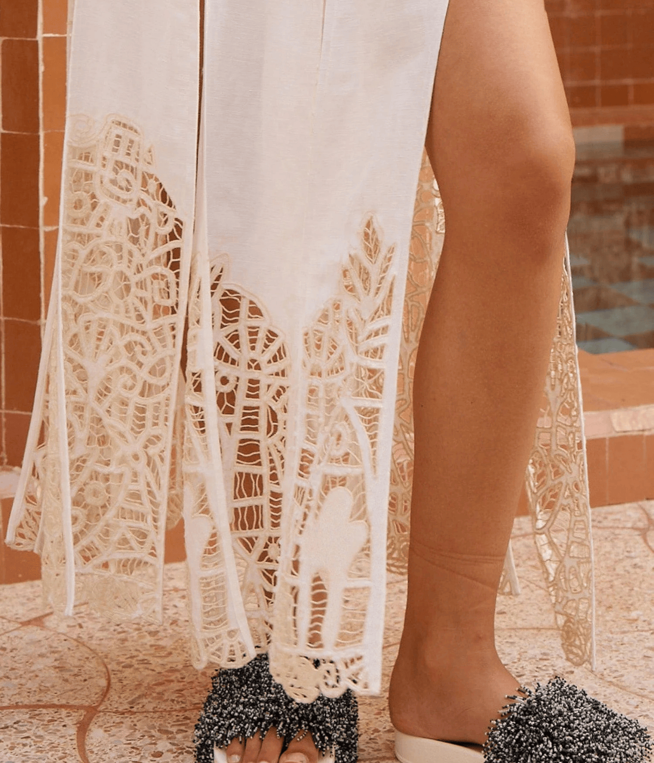 ROSEMARY EMBROIDERED SKIRT | ALEMAIS ALEMAIS ROSEMARY EMBROIDERED SKIRT