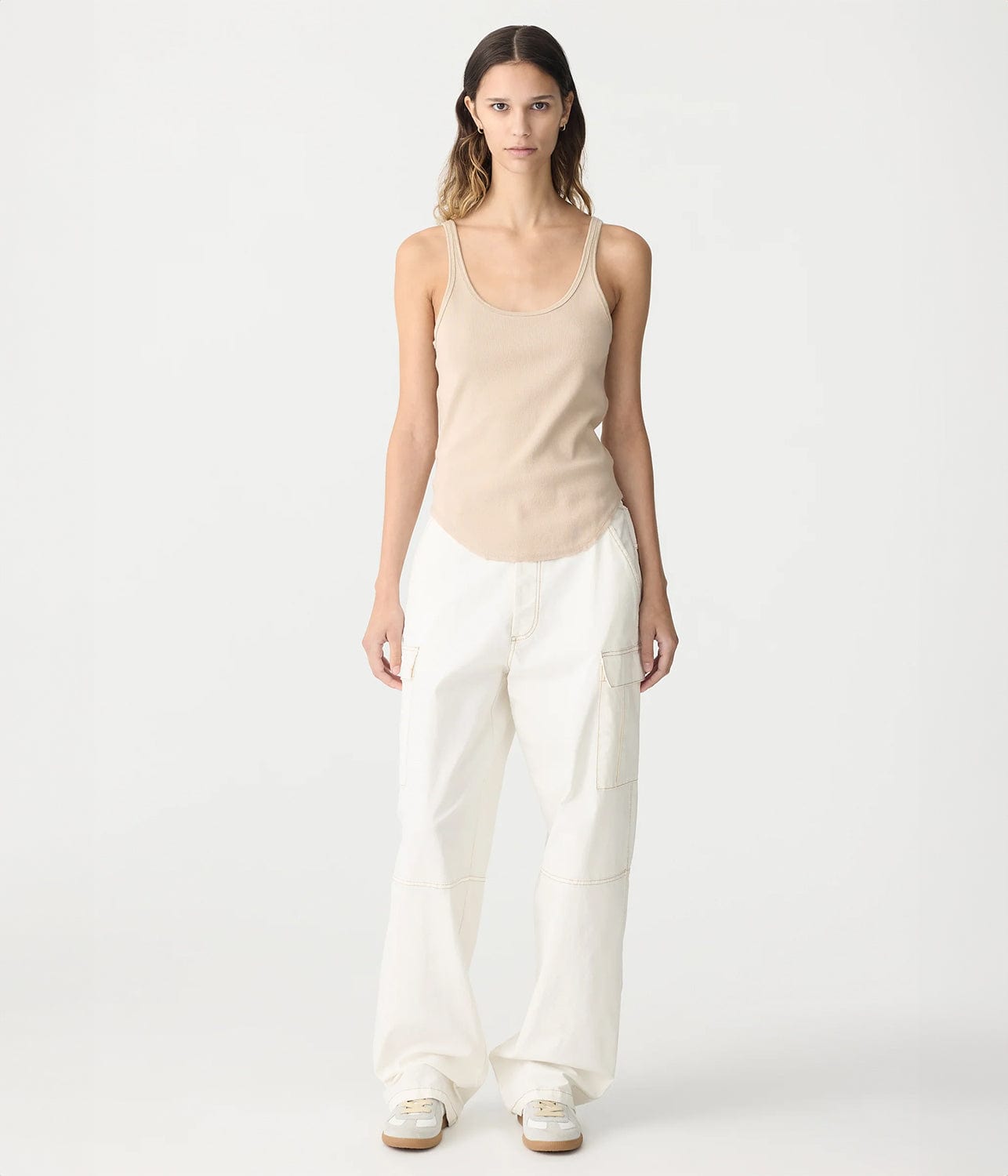 SLIM SCOOP RIB TANK- DUNE |bassike | BASSIKE SLIM SCOOP RIB TANK- DUNE