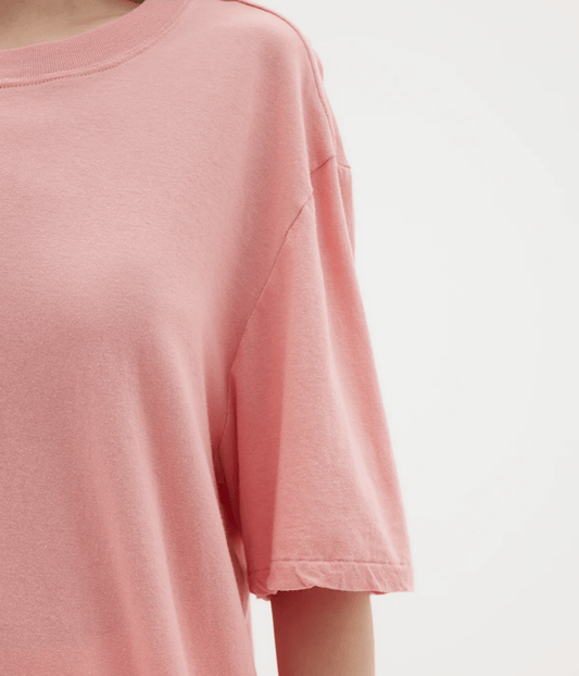 SLOUCH BOYFRIEND T-SHIRT- PINK POMELO | BASSIKE | BASSIKE SLOUCH BOYFRIEND T-SHIRT- PINK POMELO
