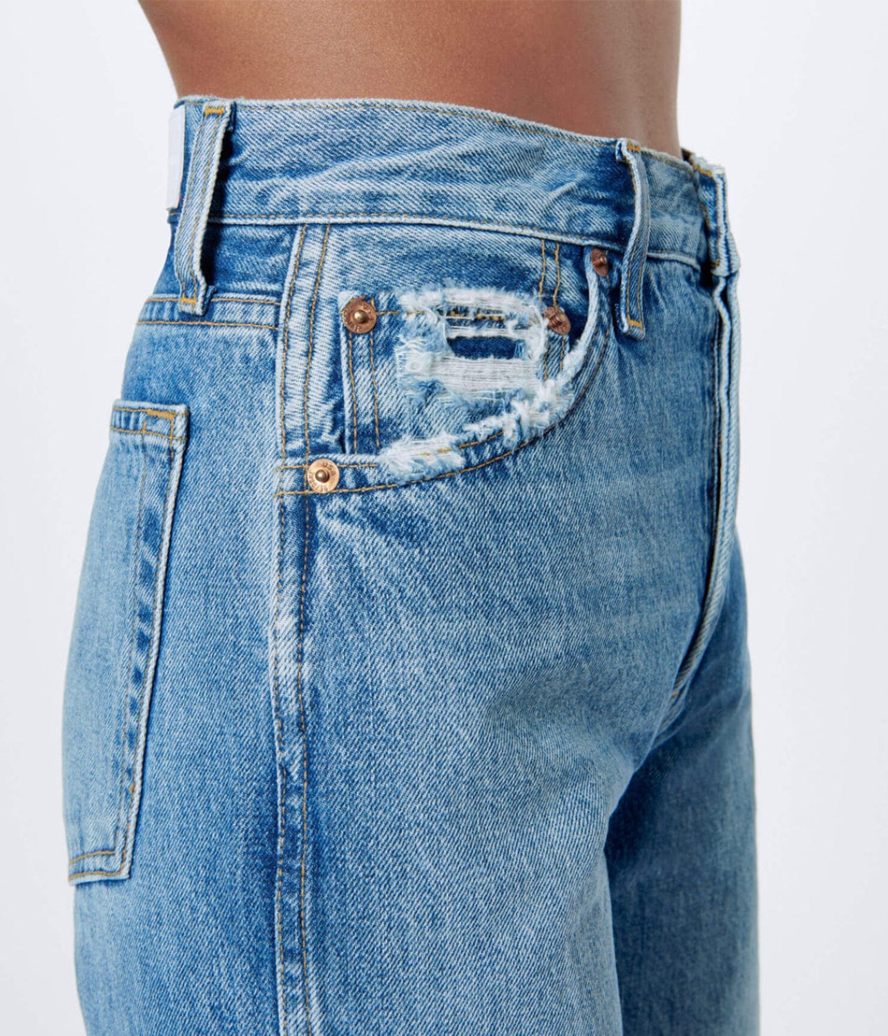 90'S HIGH RISE LOOSE JEANS- WORN BLUE | RE/DONE | RE/DONE 90'S HIGH RISE LOOSE JEANS- WORN BLUE